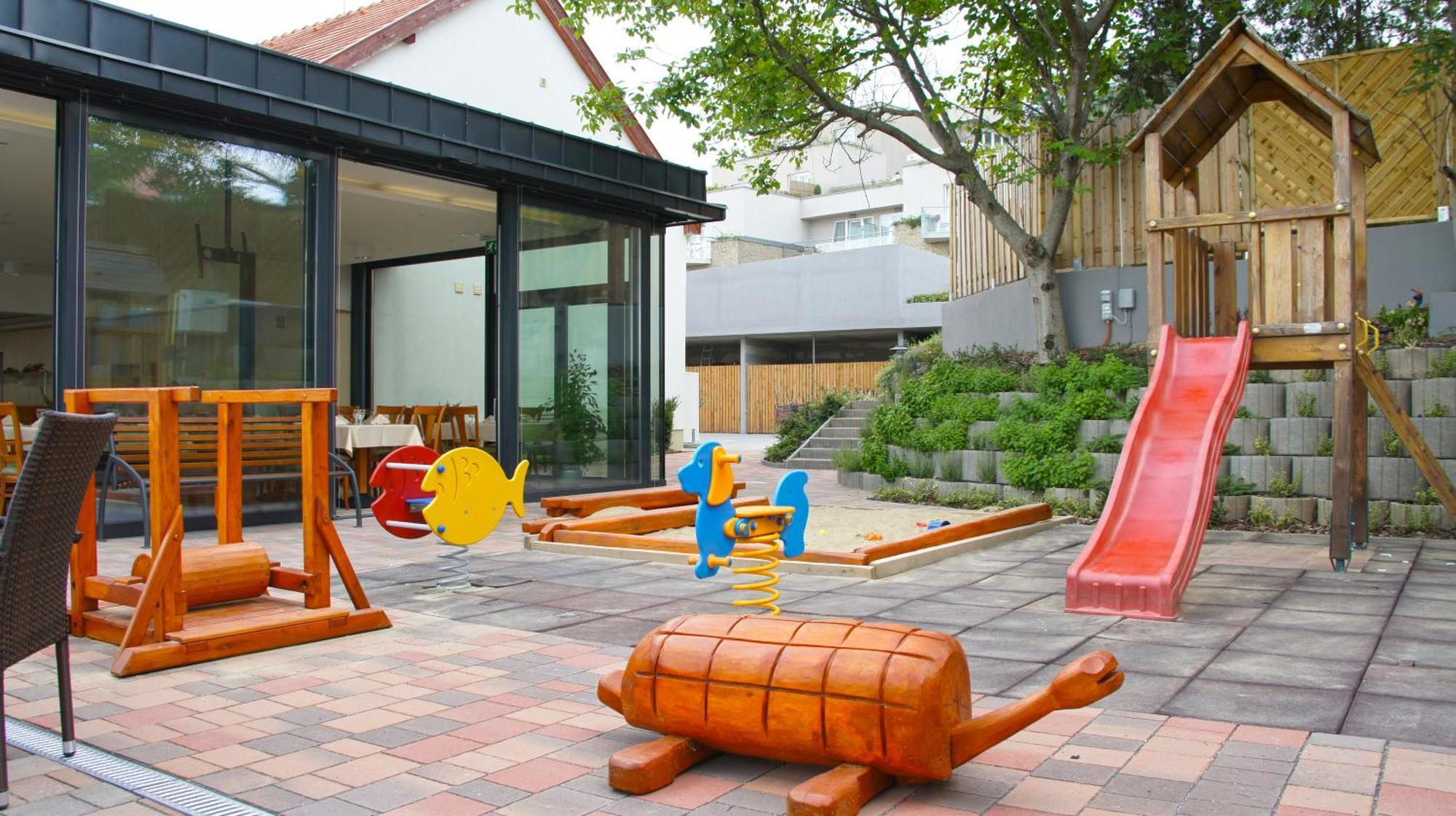 Zenit Wellness Hotel Balaton Vonyarcvashegy Exterior foto