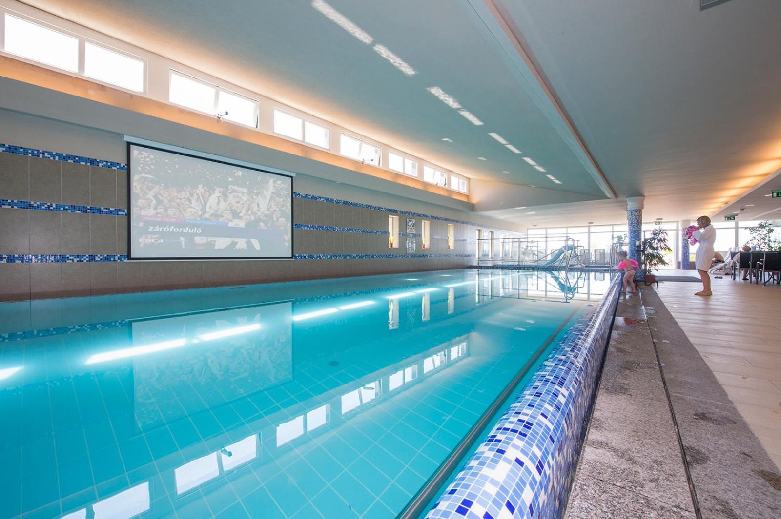 Zenit Wellness Hotel Balaton Vonyarcvashegy Exterior foto